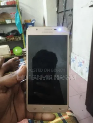 স্যামসাং গ্যালাক্সি জে৭ প্রাইম ১৬ জিবি গোল্ড