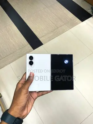 স্যামসাং গ্যালাক্সি ফোল্ড ৫জি ৫১২ জিবি সাদা