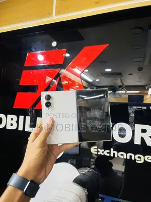 স্যামসাং গ্যালাক্সি ফোল্ড ৫জি ৫১২ জিবি সাদা
