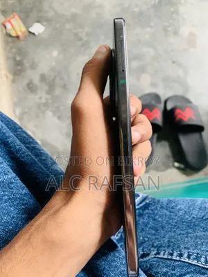 টেকনো স্পার্ক ৩০ প্রো ১২৮ জিবি ব্ল্যাক