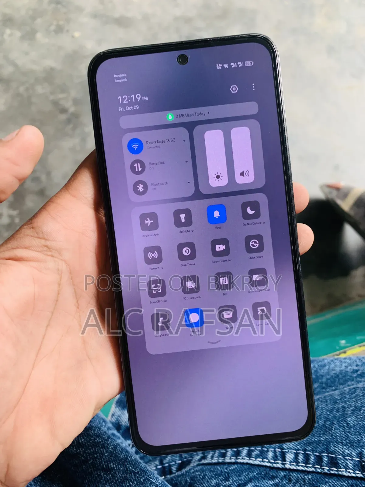 টেকনো স্পার্ক ৩০ প্রো ১২৮ জিবি ব্ল্যাক