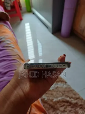 রিয়েলমি ১১ প্রো ১২৮ জিবি হোয়াইট