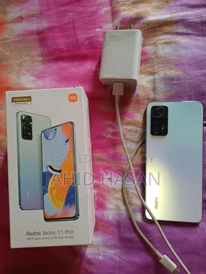 রিয়েলমি ১১ প্রো ১২৮ জিবি হোয়াইট