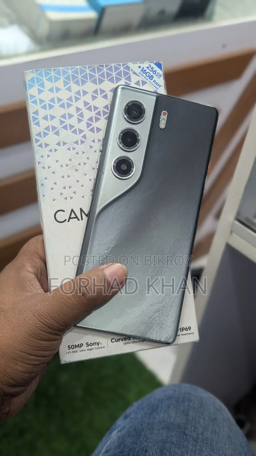 টেকনো ক্যামন ৪০ প্রো ৪জি ২৫৬ জিবি ব্ল্যাক