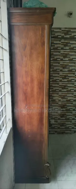Showcase-Canadian Sizzling Wood