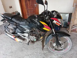 Bajaj Pulsar 135 LS 2011 Black