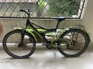 পুরাতন বাইসাইকেল