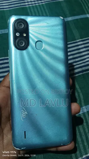 আইটেল এ৪৯ প্লে ৩২ জিবি নীল