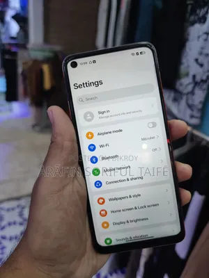 অপ্পো রেনো ৮টি ১২৮ জিবি