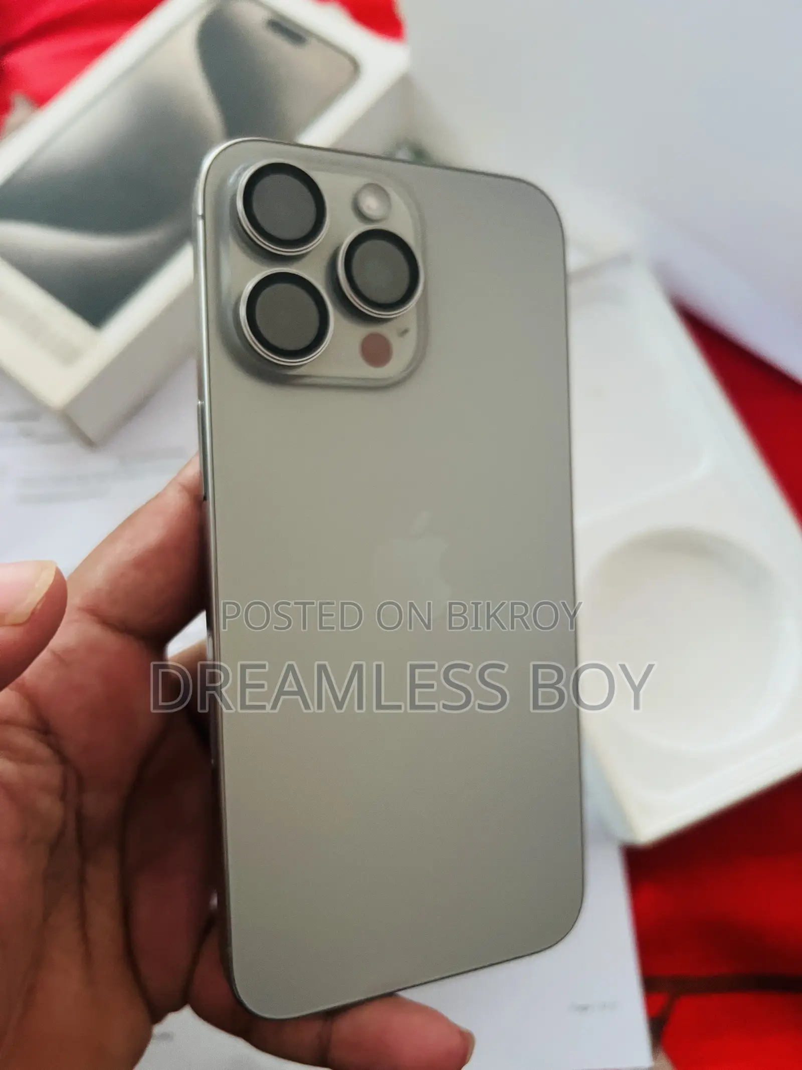 অ্যাপল আইফোন ১৫ প্রো ম্যাক্স ২৫৬ জিবি