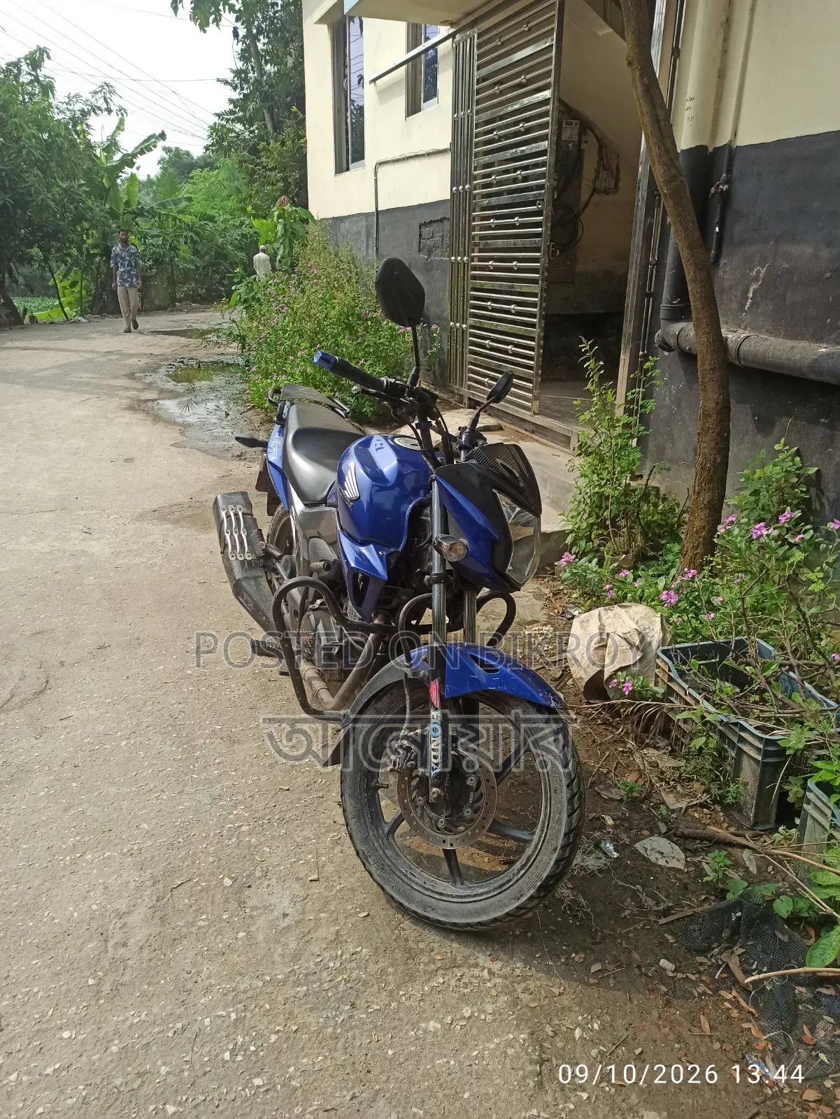 Honda CB 2017 Blue