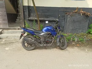 Honda CB 2017 Blue