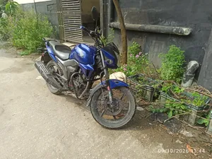 Honda CB 2017 Blue