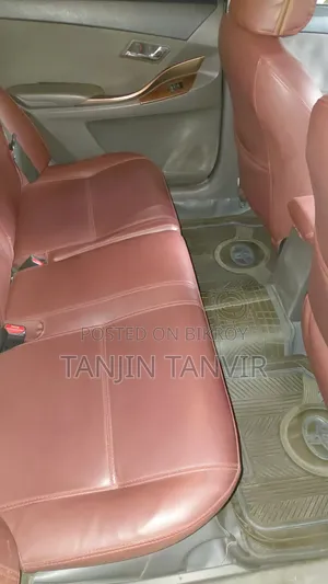 টয়োটা প্রিমিও ২০১৫ ব্লু