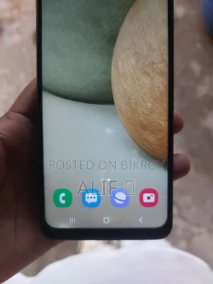 স্যামসাং গ্যালাক্সি এ১২ ৬৪ জিবি ব্লু