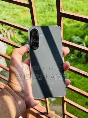 স্যামসাং গ্যালাক্সি এ৫৬ ২৫৬ জিবি ব্ল্যাক