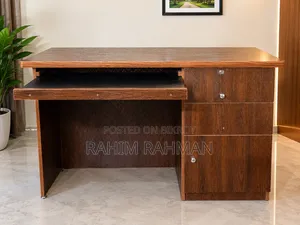 Attractive and Durable Computer/Study Table