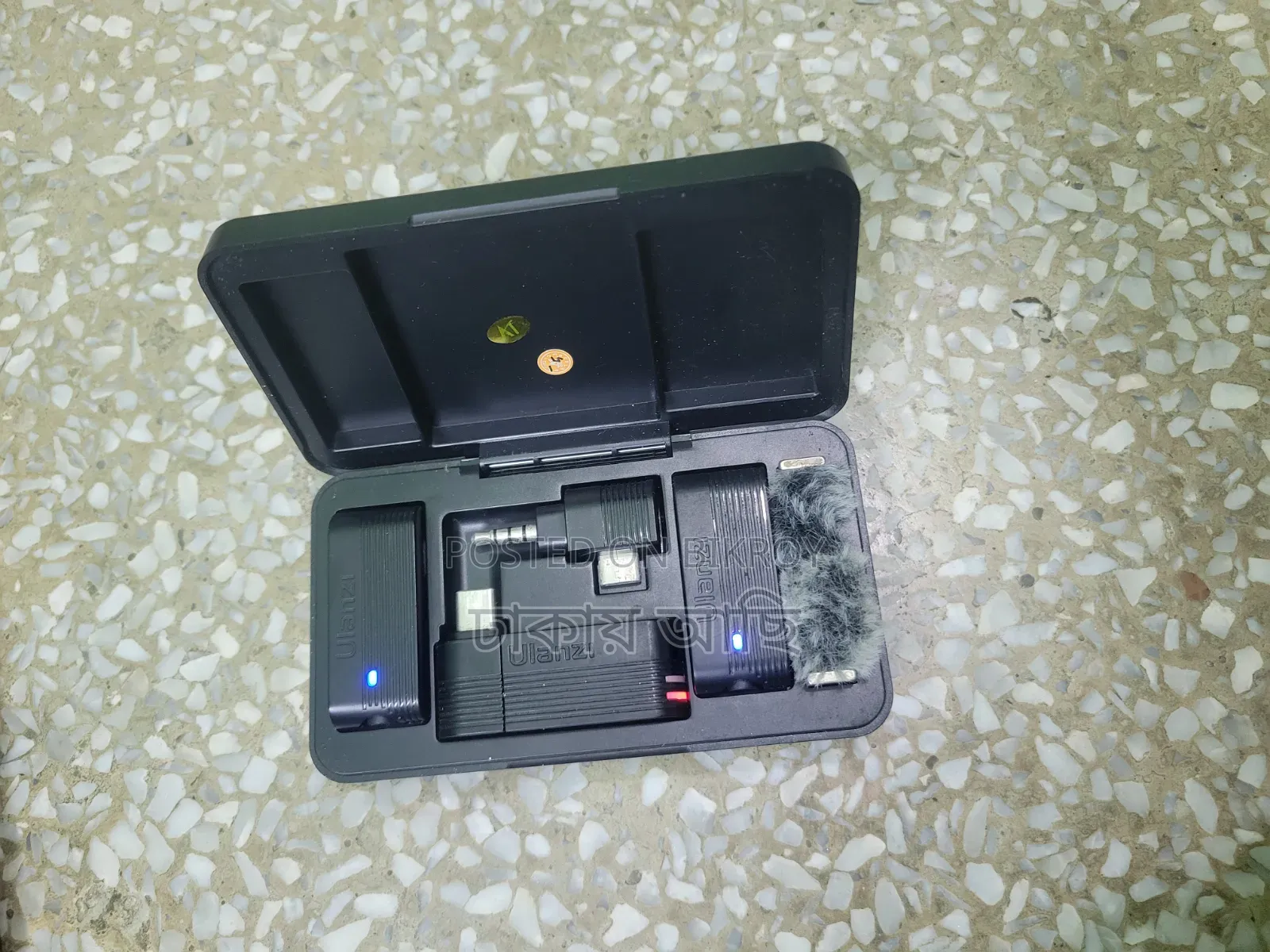 ওয়্যারলেস মাইক্রোফোন