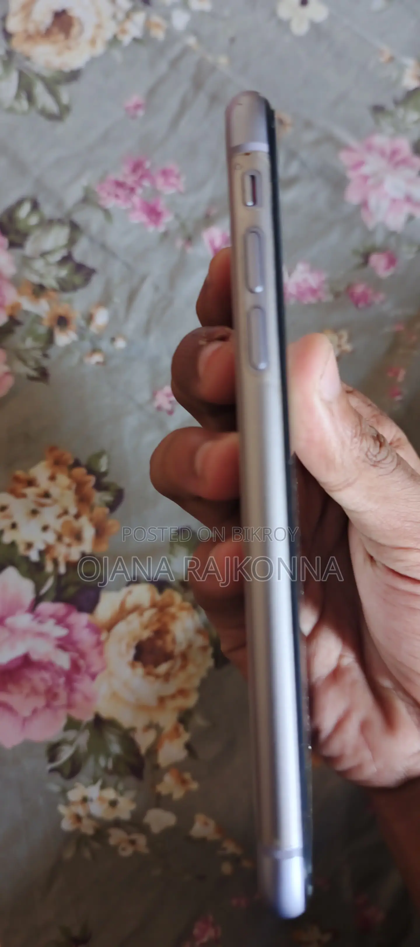 অ্যাপল আইফোন ১১ ৬৪ জিবি পার্পল
