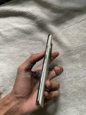 Realme 12 Pro+ 256 GB Rose Gold