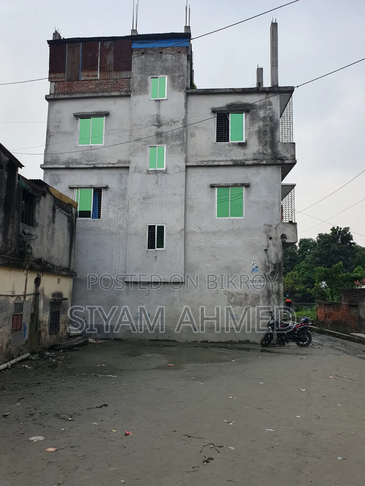 শওকত'স হাউজ, গাজীপুর সদরে সজ্জিত ৪-বেডরুমের বাড়ি বিক্রির জন্য