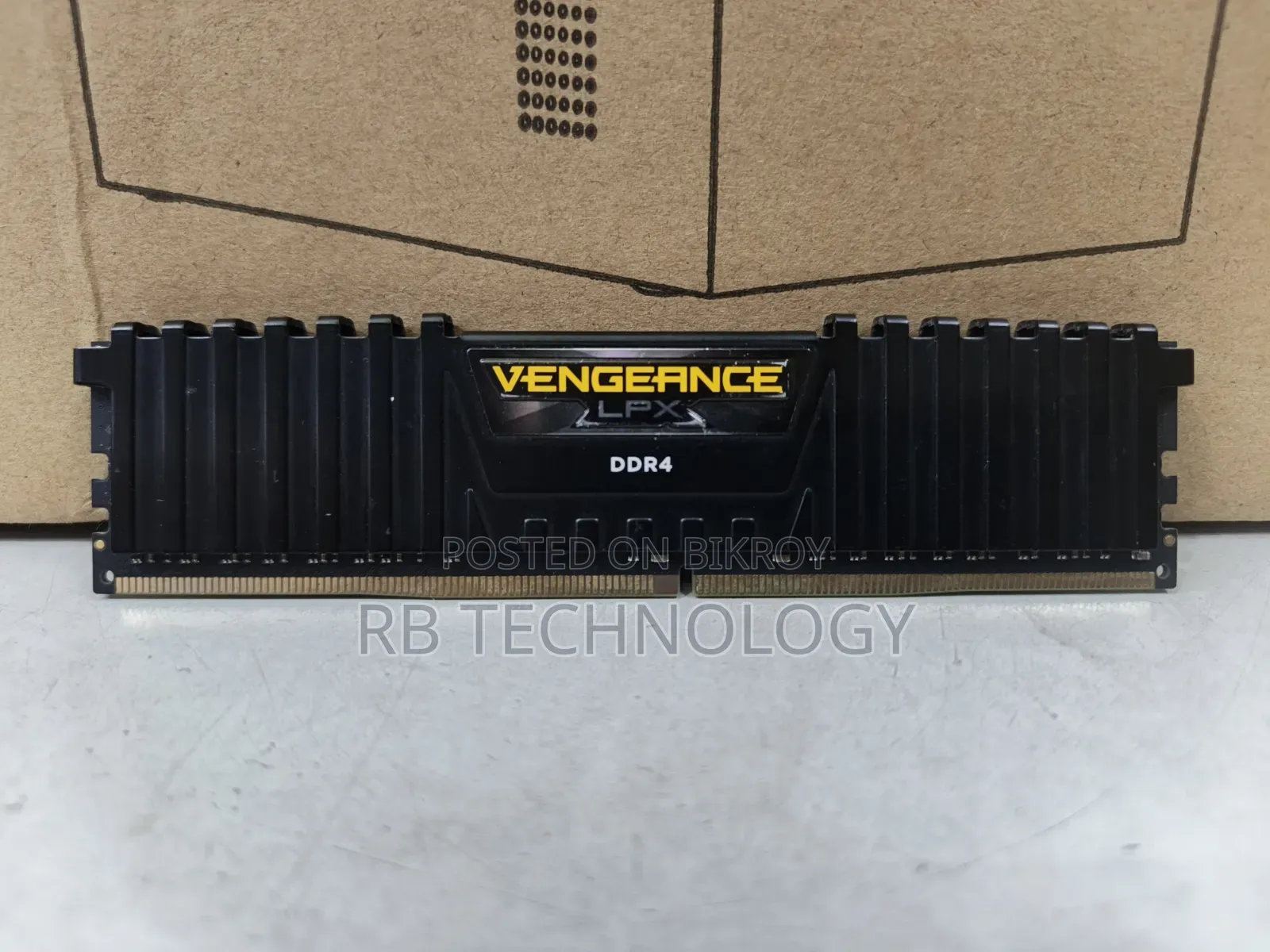 Corsair 16GB DDR4-3200MHZ Ram 1 Year Warranty