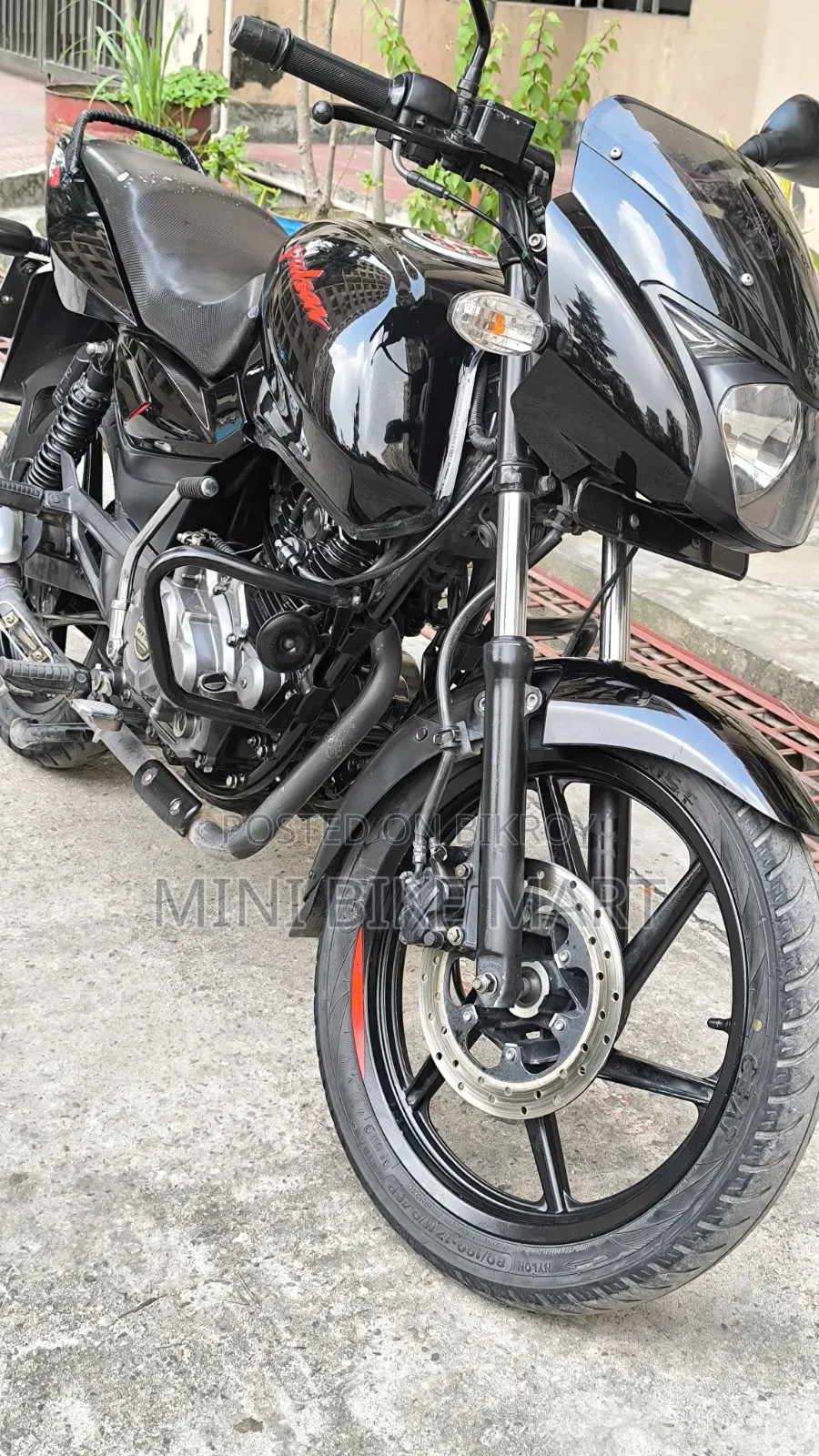 Bajaj Pulsar 150 2023 Black