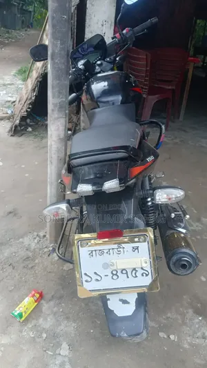 Bajaj Pulsar 150 2020 Red