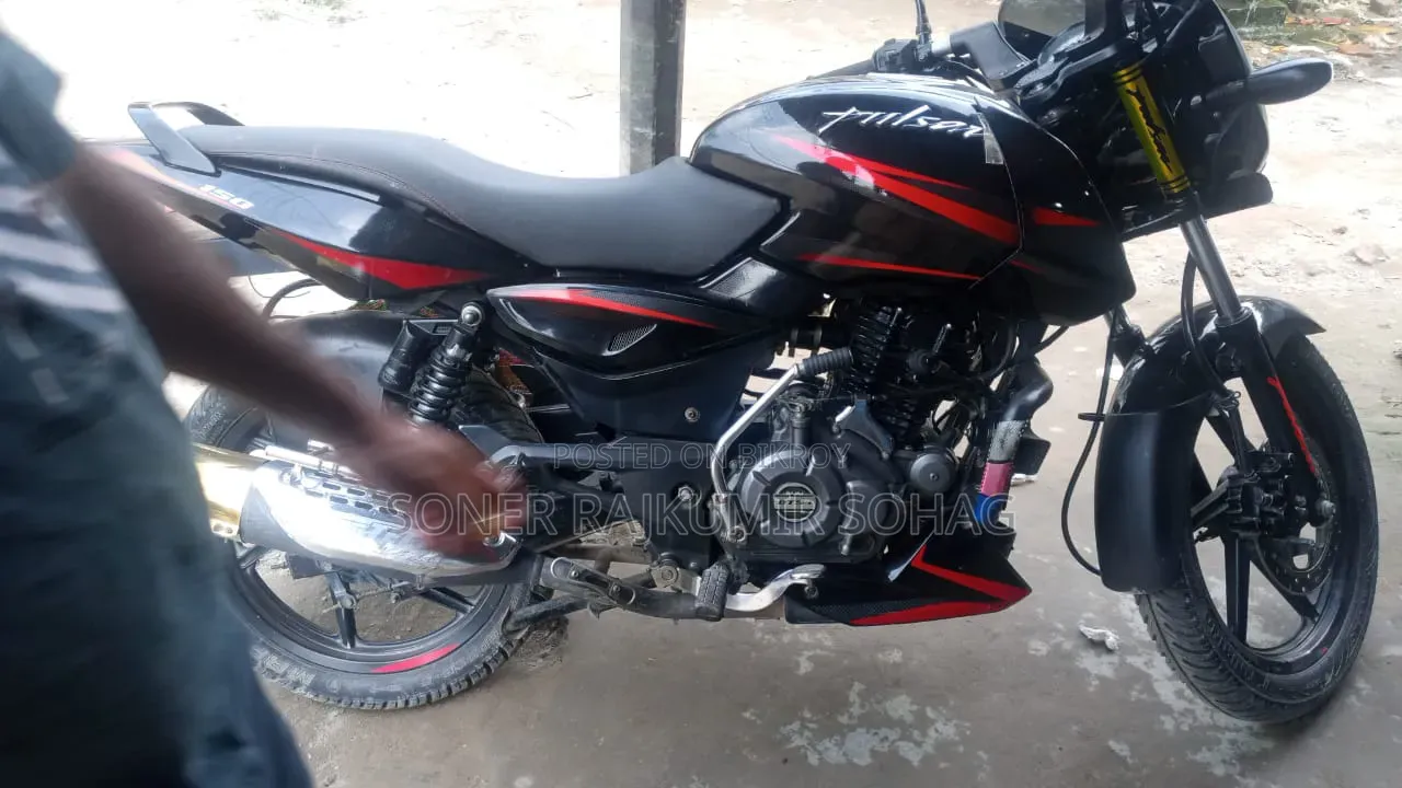 Bajaj Pulsar 150 2020 Red