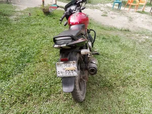 Bajaj Pulsar 150 2013 Red