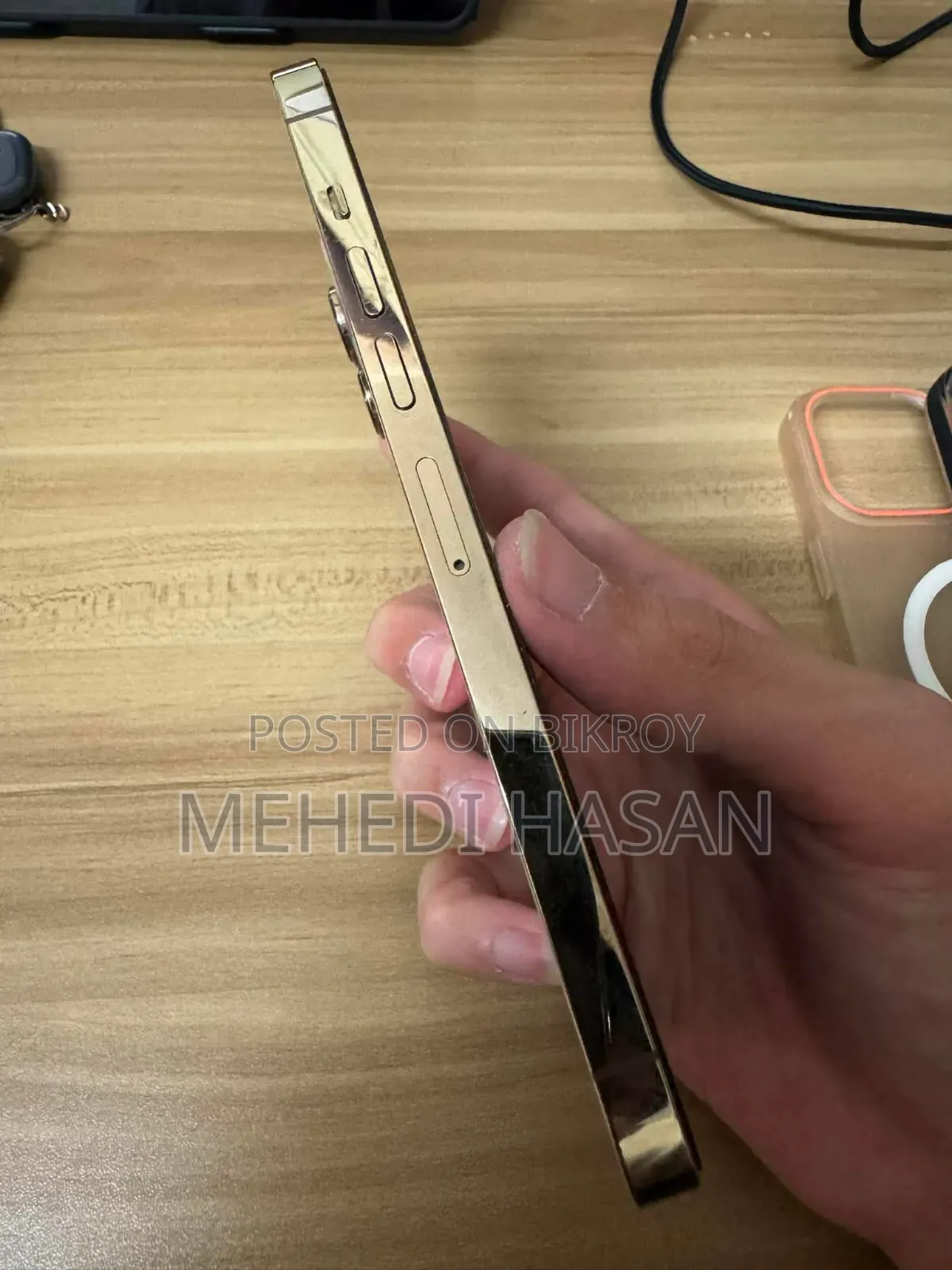 অ্যাপল আইফোন ১৩ প্রো ১২৮ জিবি সাদা