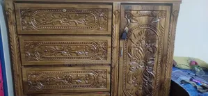 বাসা ছেড়ে দিব তাই বিক্রি করে দিব।
