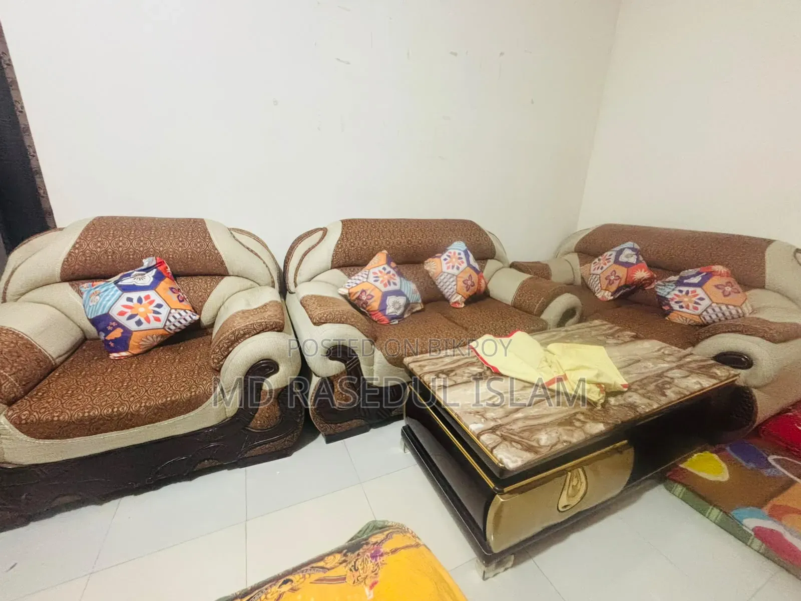 কালার ফুল ৫ সিটের সোফা