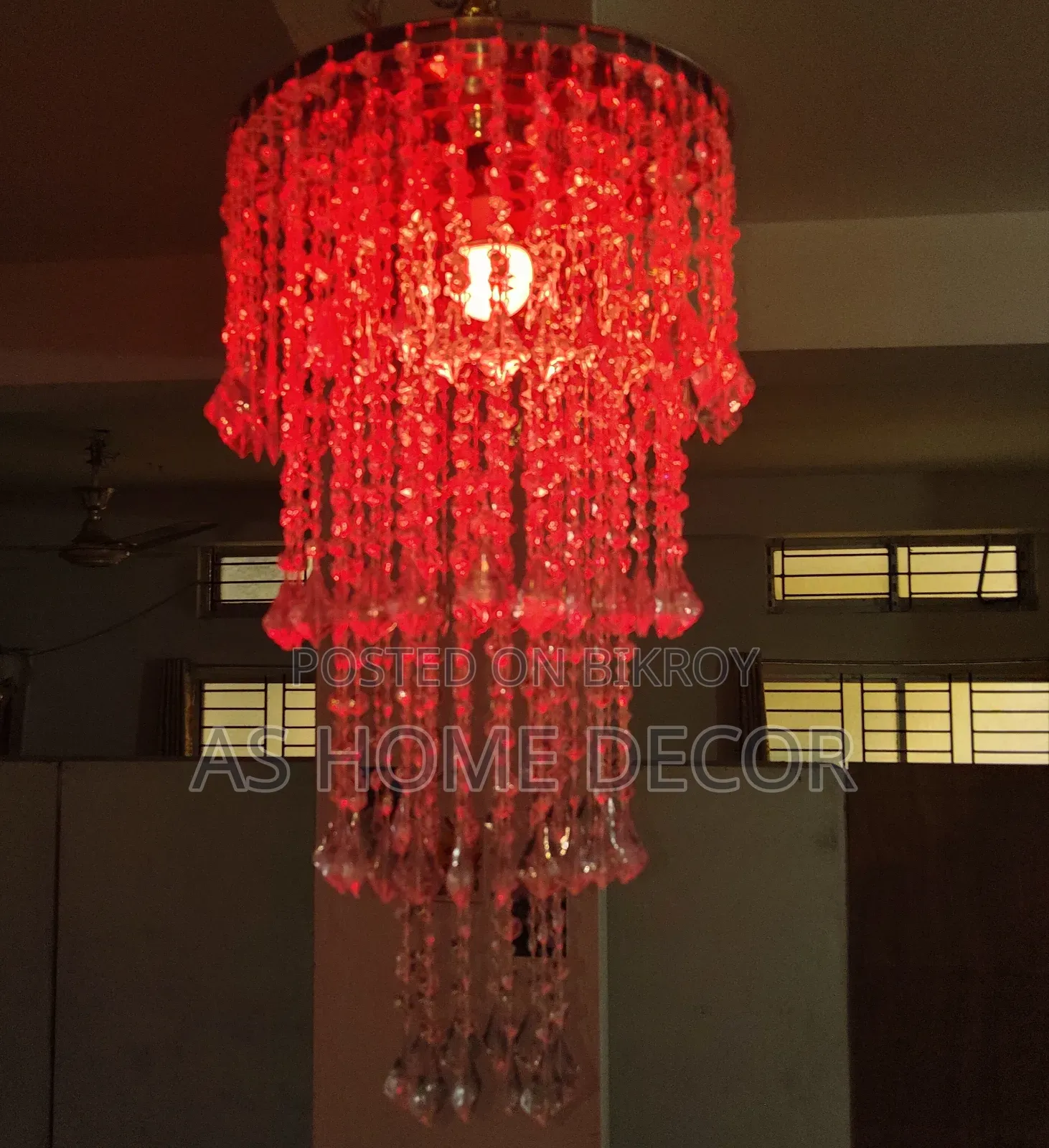 নিউ কোয়ালিটি ঝাড়বাতি ফ্রি সাত কালার একটি লাইট