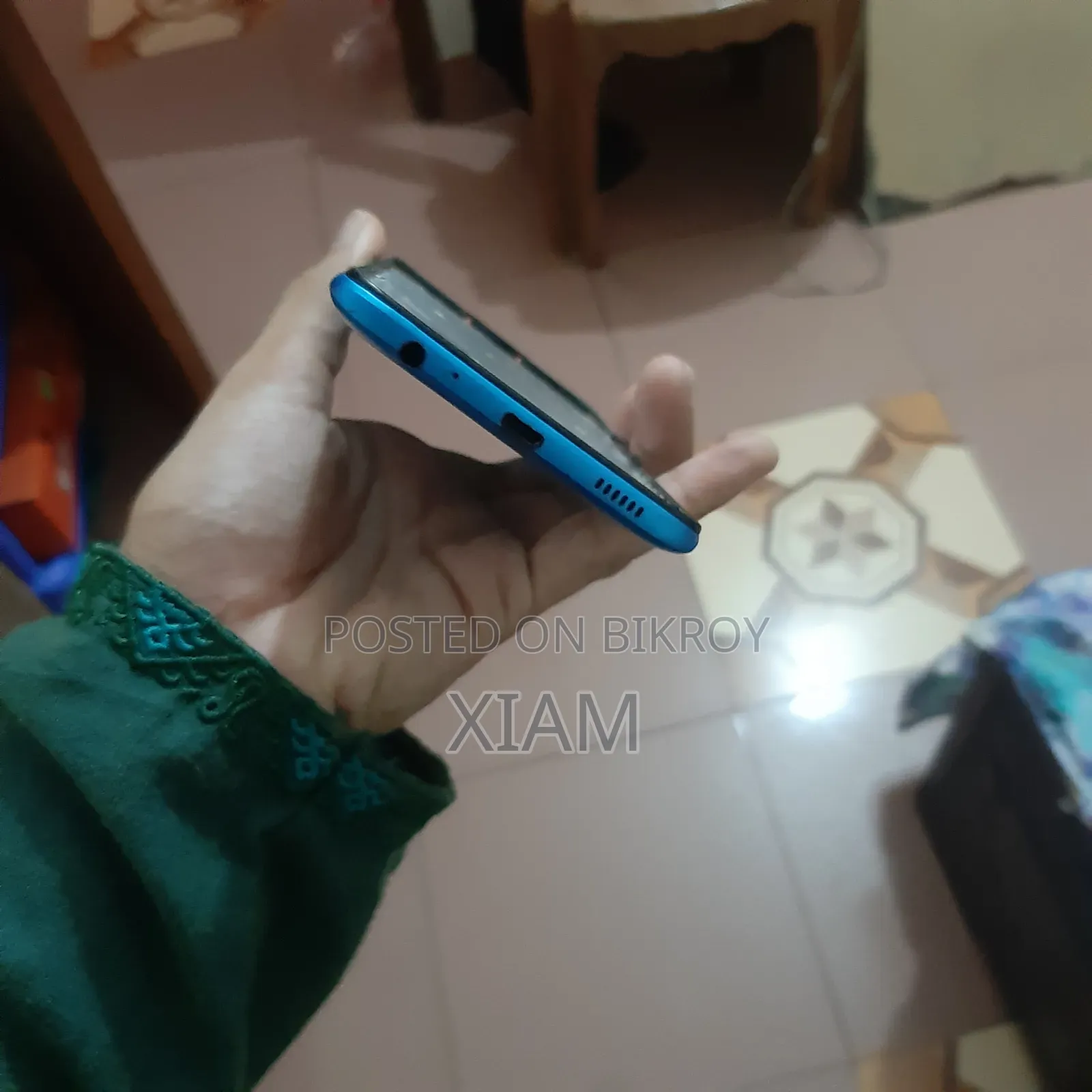 Itel 64 GB Blue