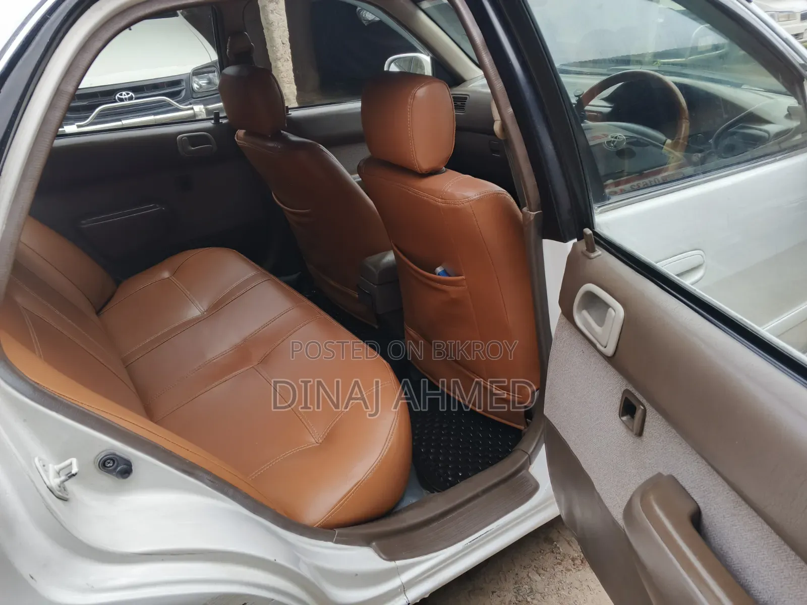 Toyota Corolla Automatic 1995 White