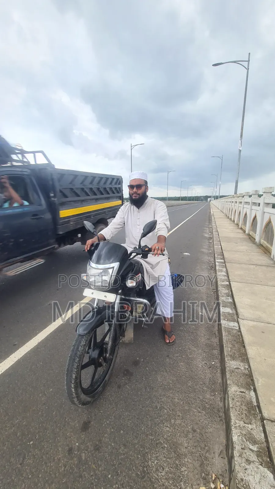 টিভিএস রাডিয়ন ২০২০ ব্ল্যাক