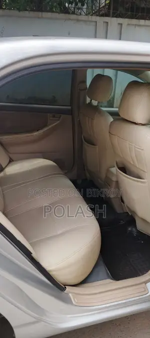 Toyota Corolla Sedan 2001 Silver