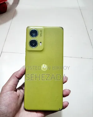 নতুন মটোরোলা মোটো জি৮৫ ১২৮ জিবি হলুদ