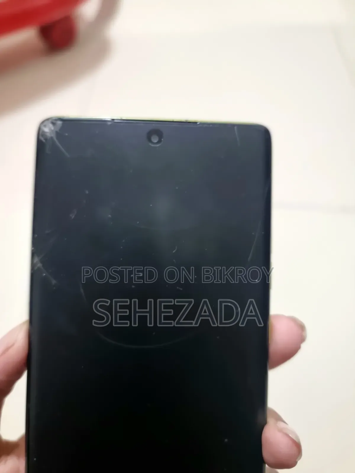 নতুন মটোরোলা মোটো জি৮৫ ১২৮ জিবি হলুদ