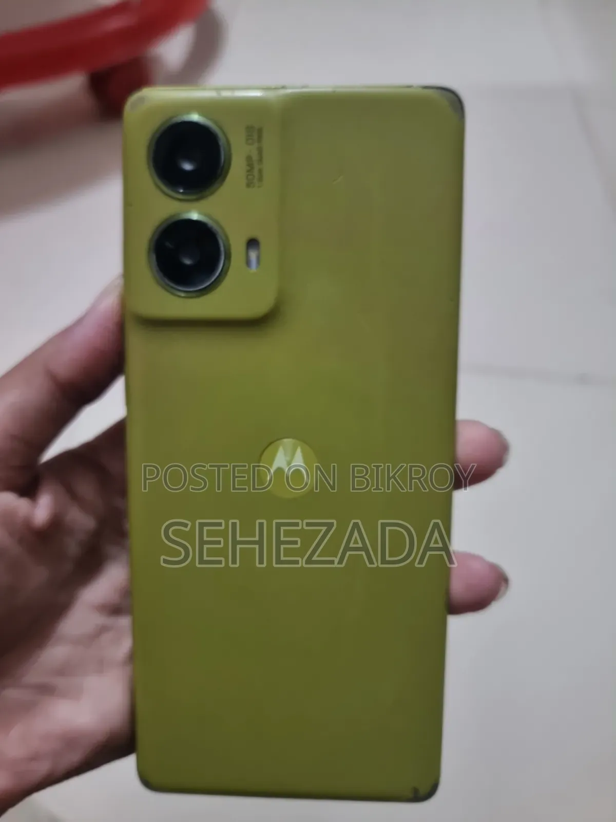 নতুন মটোরোলা মোটো জি৮৫ ১২৮ জিবি হলুদ