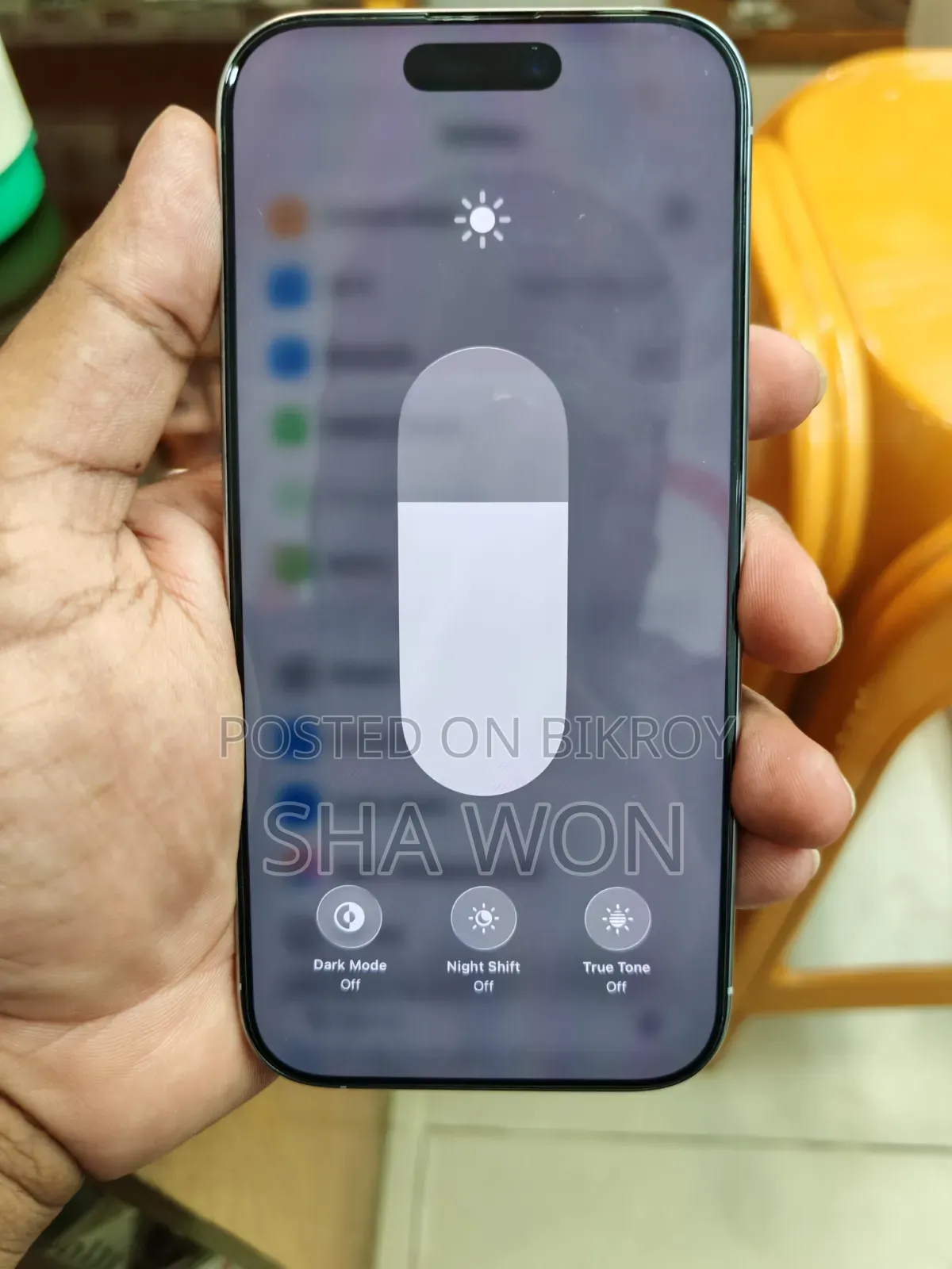 অ্যাপল আইফোন ১৬ প্রো ১২৮ জিবি সিলভার
