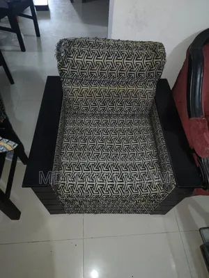 ২+২+১=৫ সোফা সেট বিক্রি হবে