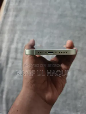 অ্যাপল আইফোন ১২ ১২৮ জিবি হোয়াইট