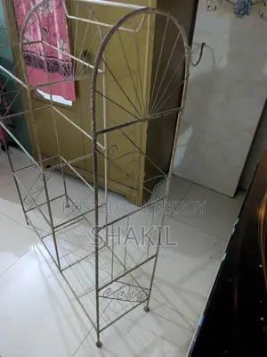 কাপড়ের আলনা