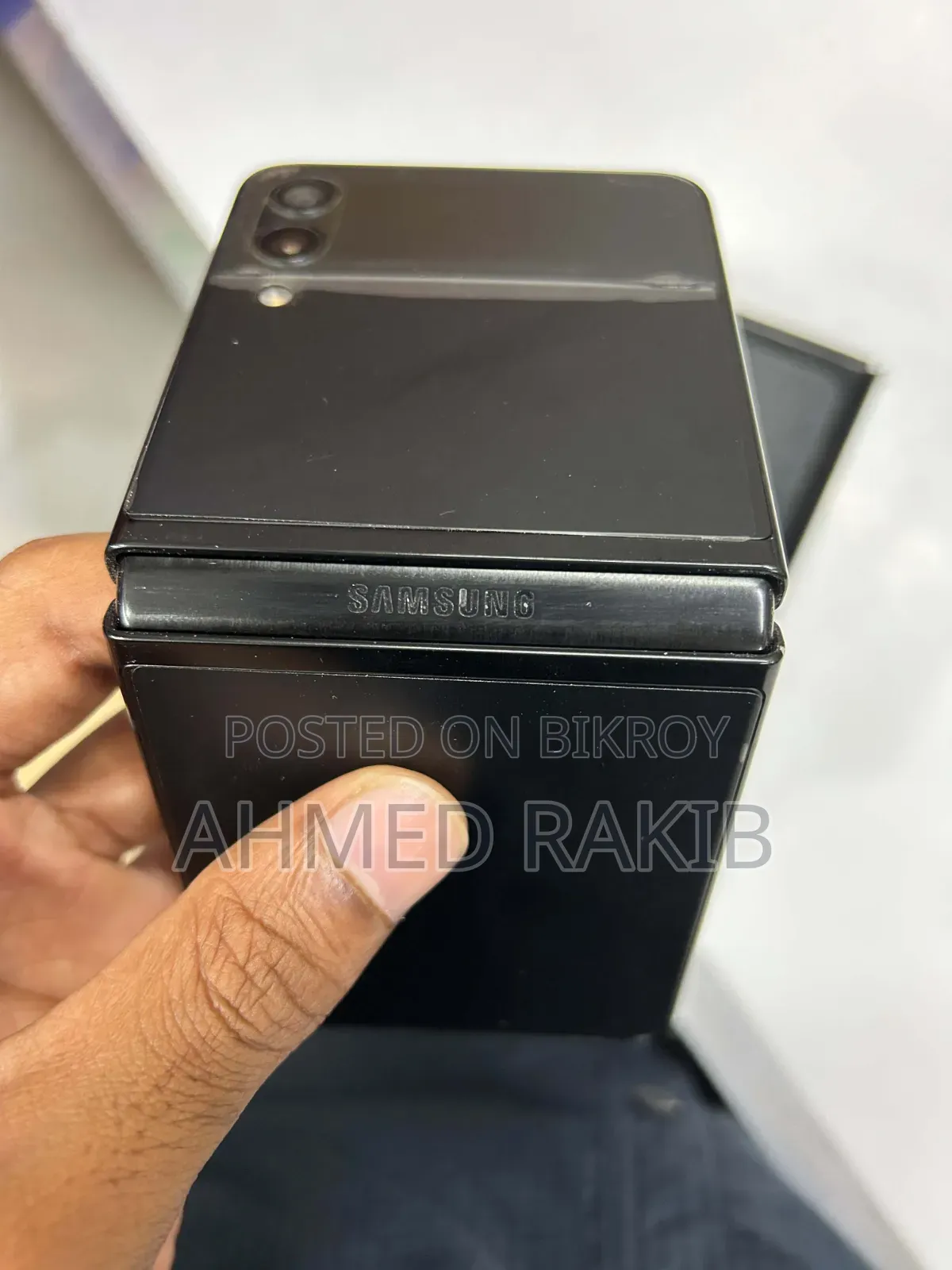 নিউ স্যামসাং গ্যালাক্সি জেড ফ্লিপ ৩ ২৫৬ জিবি ব্ল্যাক