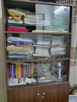 ব্যবহৃত বুকশেলফ বিক্রয়ের জন্য