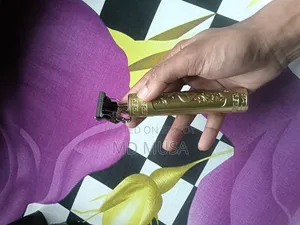 Authentic Trimmer