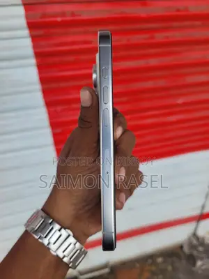 অ্যাপল আইফোন ১৬ প্রো ২৫৬ জিবি হোয়াইট