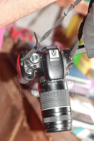 DSLR Camera